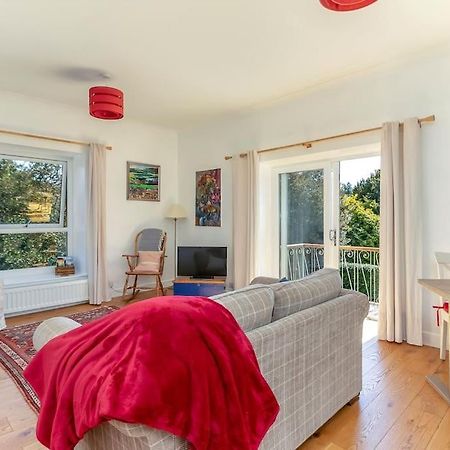 Folly View - Private, Peaceful Apartment With Stunning Views. 페이틀리브리지 외부 사진