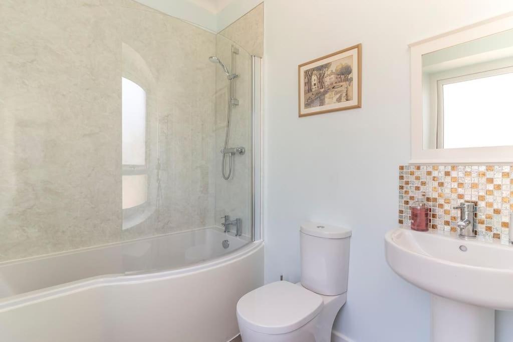 Folly View - Private, Peaceful Apartment With Stunning Views. 페이틀리브리지 외부 사진