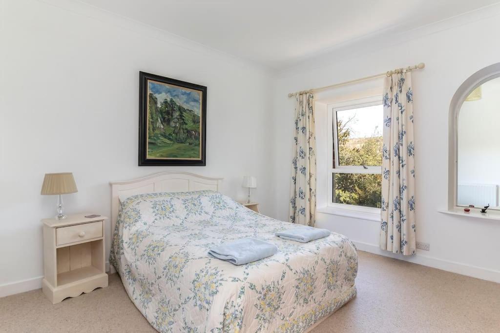 Folly View - Private, Peaceful Apartment With Stunning Views. 페이틀리브리지 외부 사진